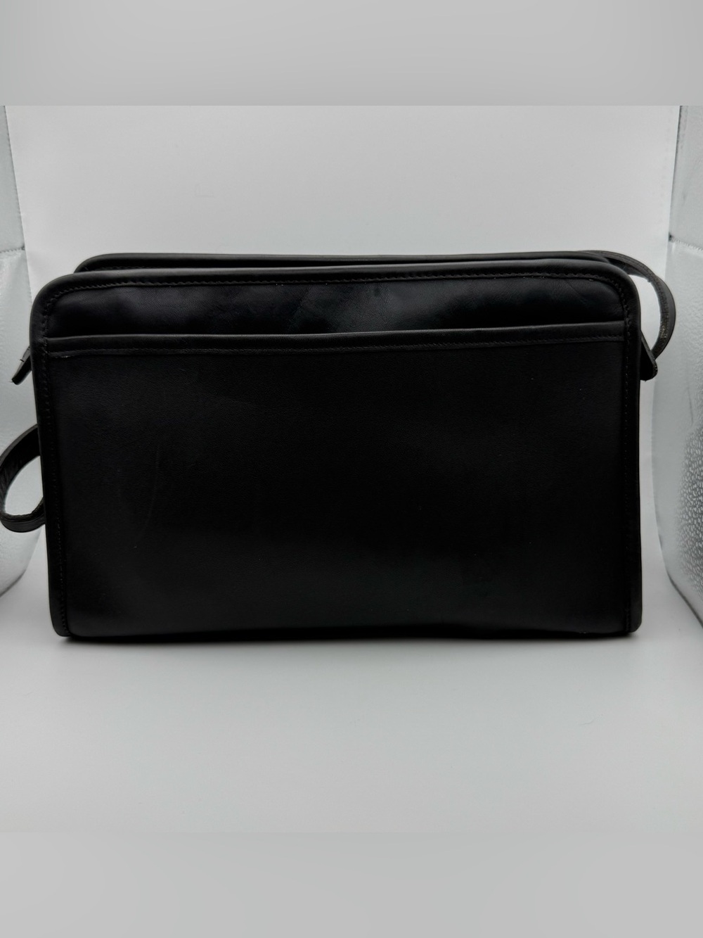 Vintage 70s Black Coach Swagger Shoulder Bag